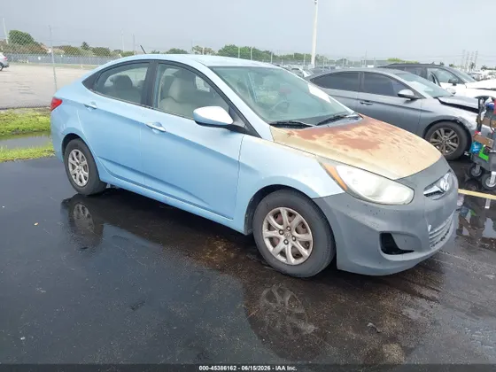 2012 Hyundai Accent GLS