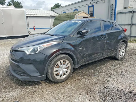 2019 Toyota C-HR XLE