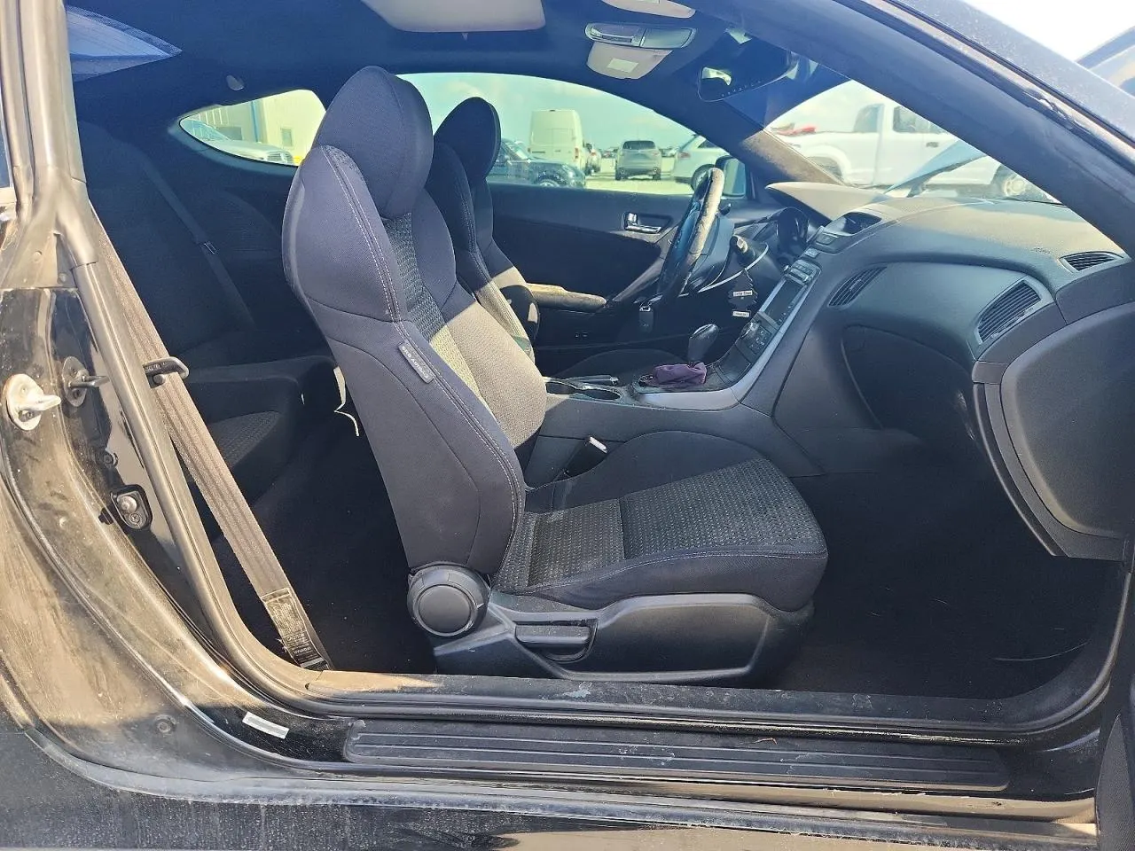2012 Hyundai Genesis Coupe 2.0T