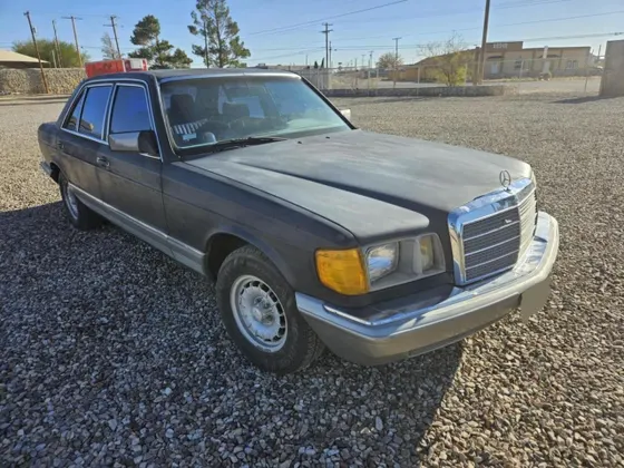1985 Mercedes-Benz 500 Series 500SEL