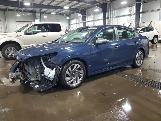 2025 Subaru Legacy Touring XT