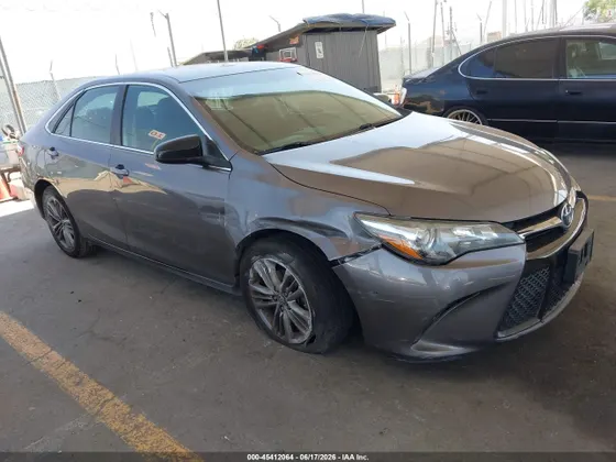 2017 Toyota Camry XLE