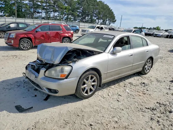2005 INFINITI Q45