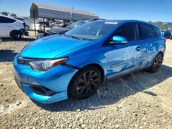 2016 Scion iM