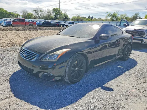 2014 INFINITI Q60 Coupe Journey
