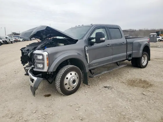 2025 Ford Super Duty F-450 DRW XL