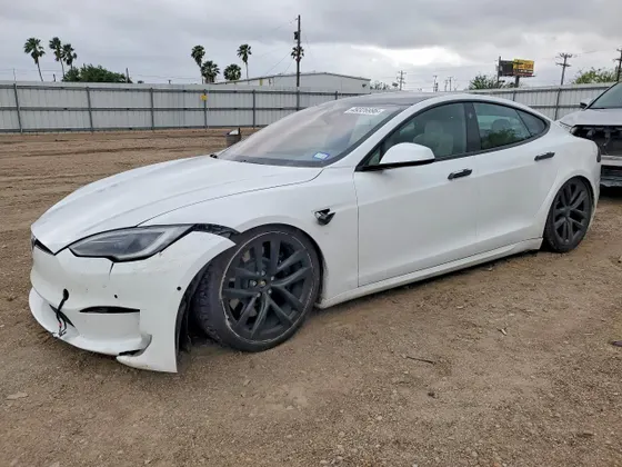2022 Tesla Model S MOD