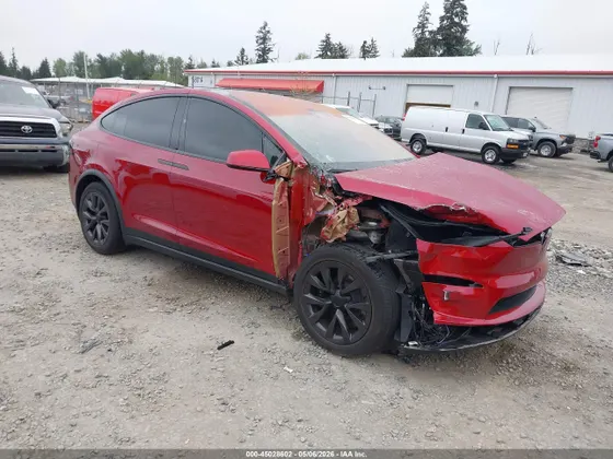 2025 Tesla Model X LONG RANGE