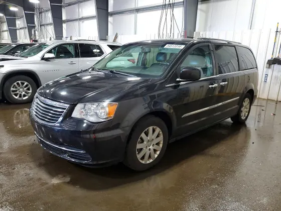 2015 Chrysler Town & Country Touring