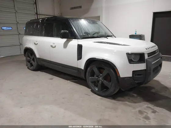 2022 Land Rover Defender 110 X-DYNAMIC HSE
