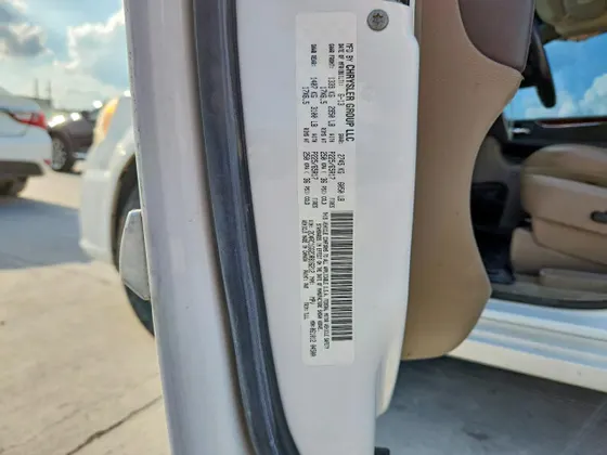 2013 Chrysler Town & Country Limited