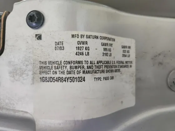 2004 Saturn L-Series L300 2
