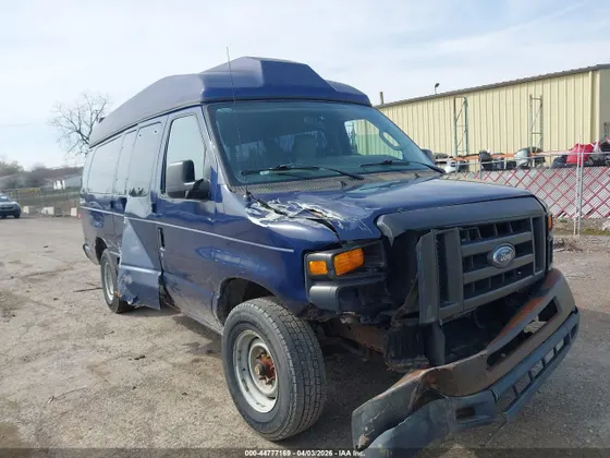 2011 Ford Econoline Wagon XLT