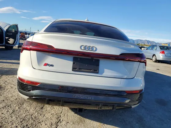 2024 Audi Q8 e-tron Sportback S line Premium Plus