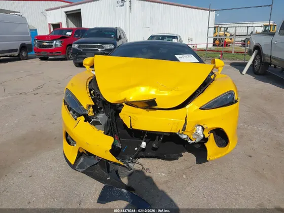 2022 McLaren GT COUPE