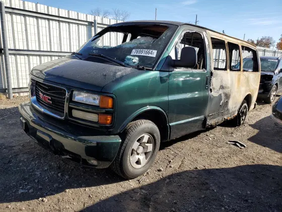 2002 GMC SAVANA G1500 LUXURY