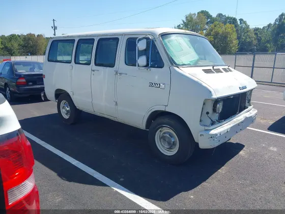 1987 Dodge RAM B250