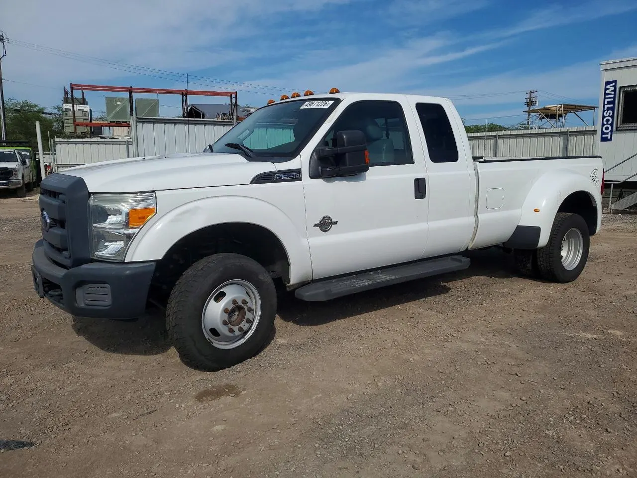 2015 Ford Super Duty F-350 DRW XLT