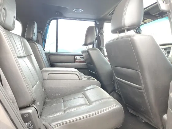 2012 Lincoln Navigator