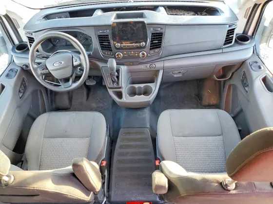2021 Ford Transit Wagon XLT