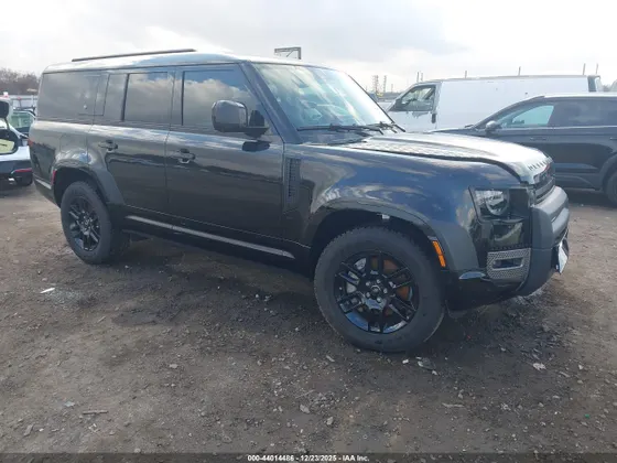 2024 Land Rover Defender X-Dynamic SE