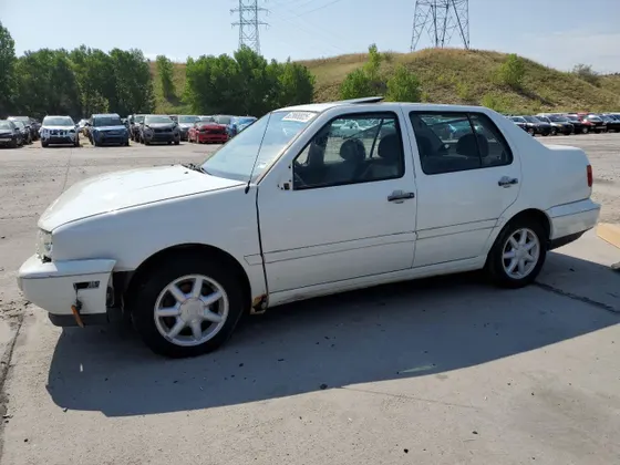 1998 Volkswagen Jetta GLS