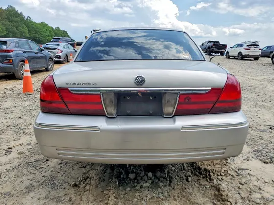 2004 Mercury Grand Marquis LS Premium