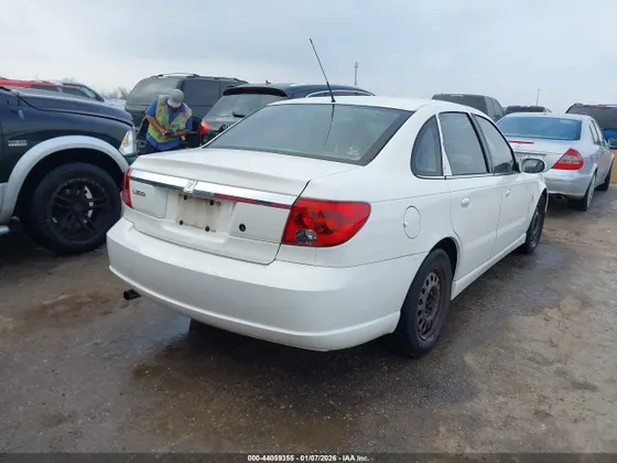 2004 Saturn L-Series L300 1