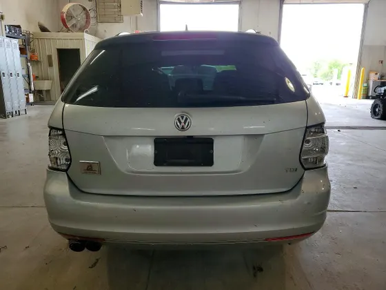 2011 Volkswagen Jetta SportWagen TDI