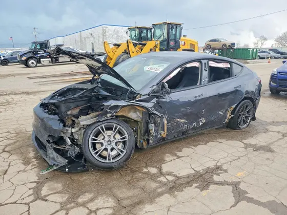 2025 Tesla Model Y Long Range