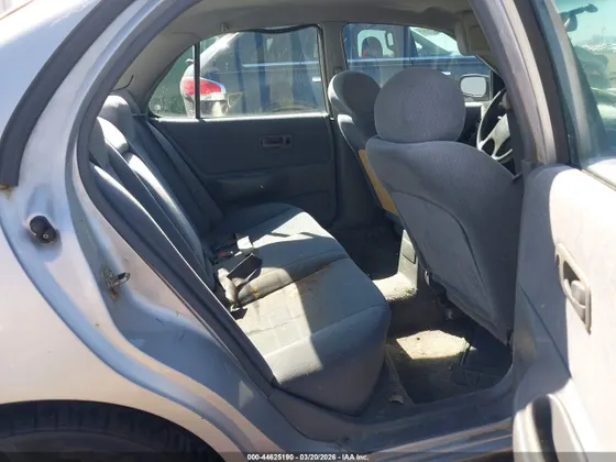 1997 Nissan Altima XE