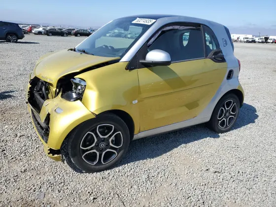 2017 smart EQ fortwo pure