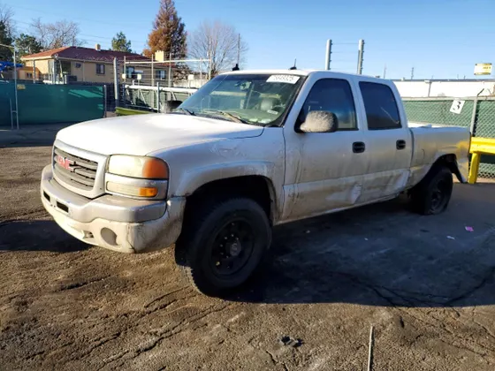 2003 GMC Sierra 1500HD SLT