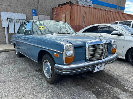 1969 Mercedes-Benz 250