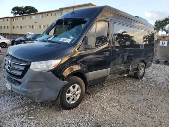 2019 Mercedes-Benz Sprinter Passenger Van 2500/3500