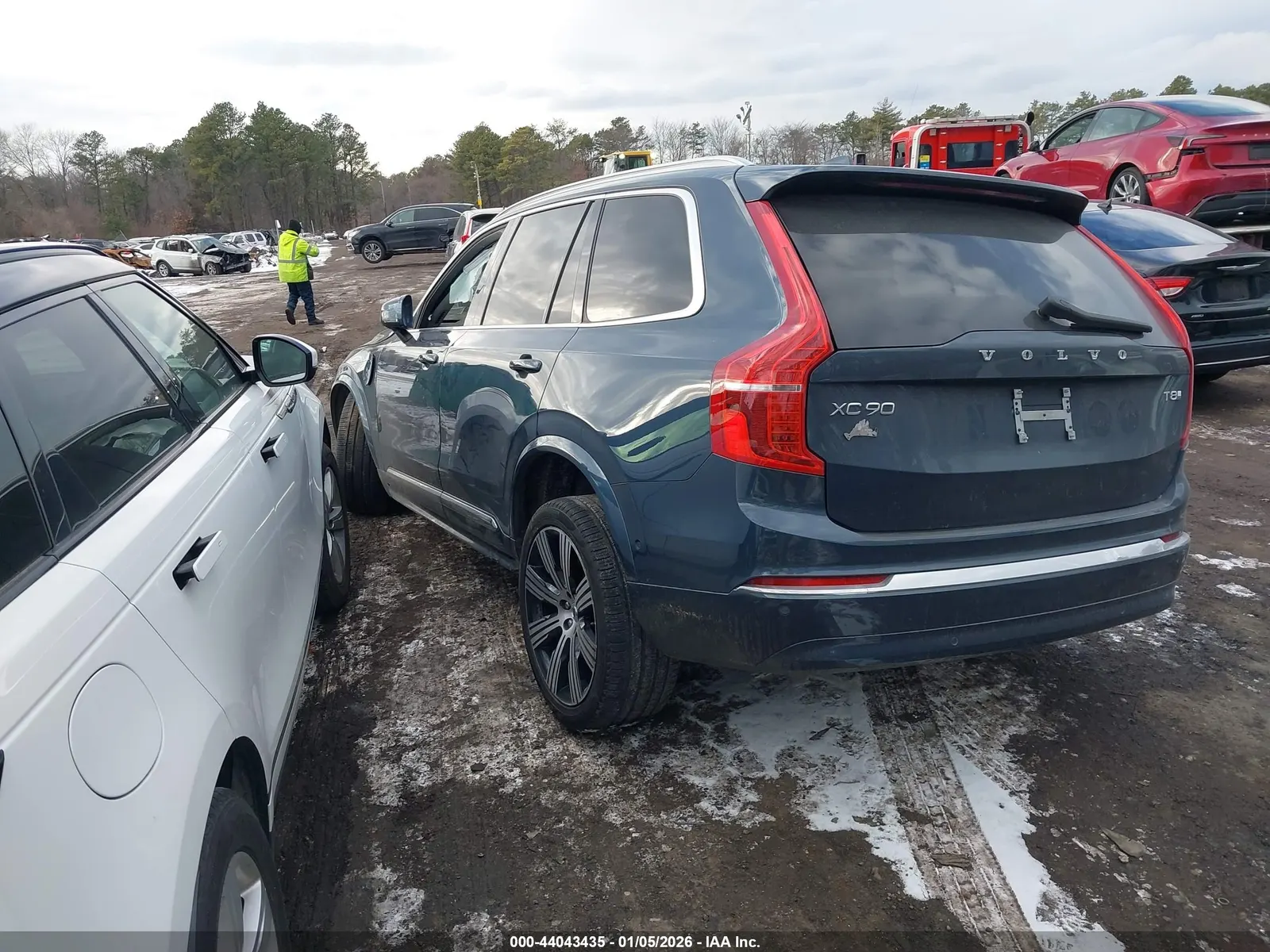 2025 Volvo XC90 Plug-In Hybrid Ultra