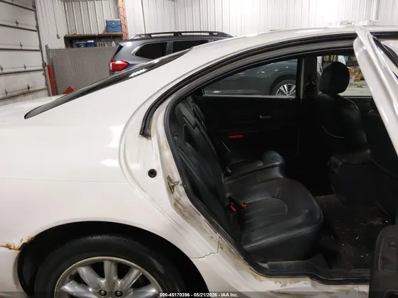 2004 Chrysler 300M