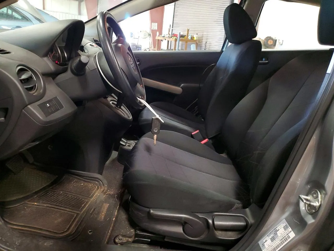 2013 Mazda Mazda2 Sport
