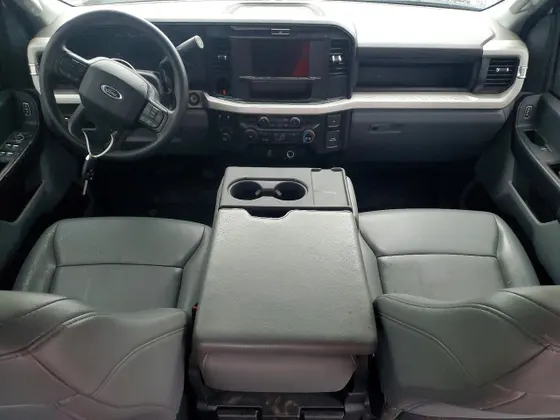2025 Ford Super Duty F-350 DRW XLT