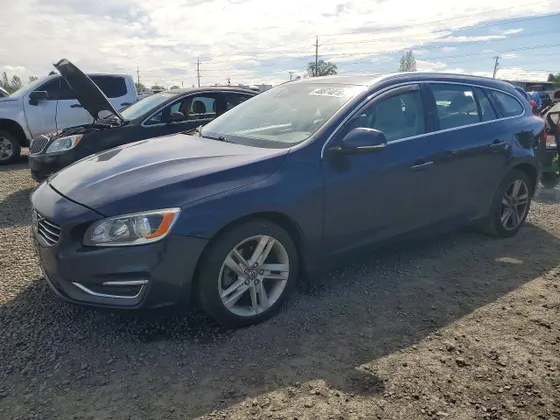 2015 Volvo V60 T5 Drive-E Premier