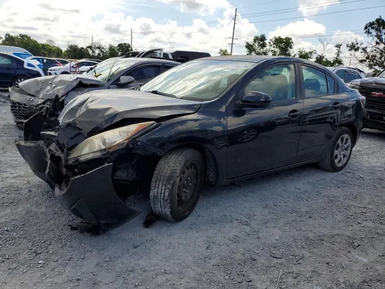 2010 Mazda Mazda3 i Sport