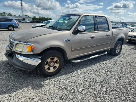 2002 Ford F-150 XLT
