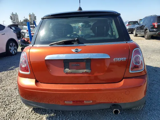 2013 MINI Cooper Hardtop COOPER