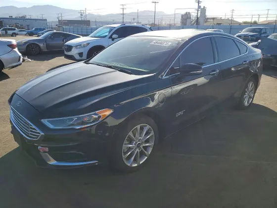 2018 Ford Fusion Energi SE