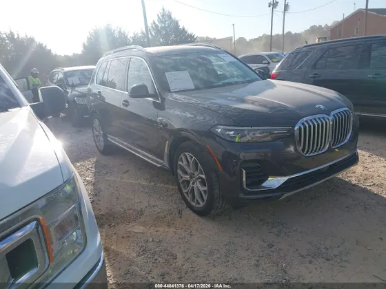 2020 BMW X7 xDrive40i