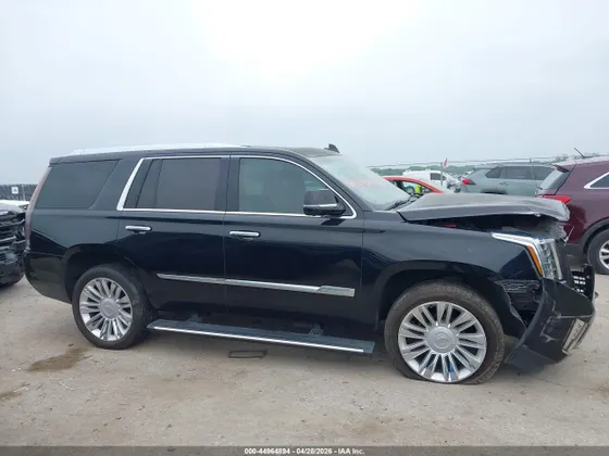 2017 Cadillac Escalade Platinum