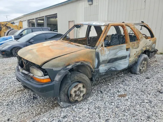2002 Chevrolet Blazer LS