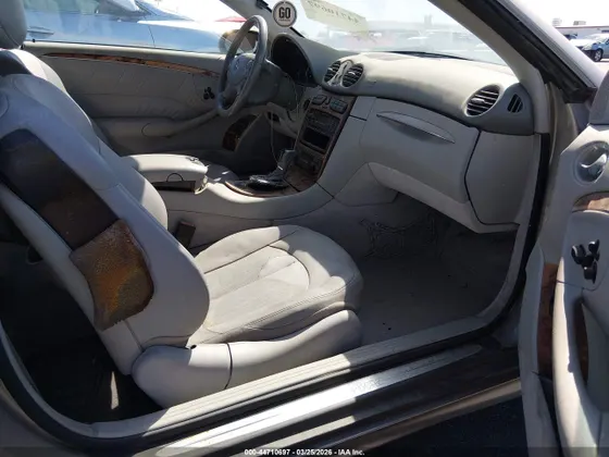 2004 Mercedes-Benz CLK-Class Cabriolet 5.0L