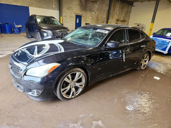 2012 INFINITI M37