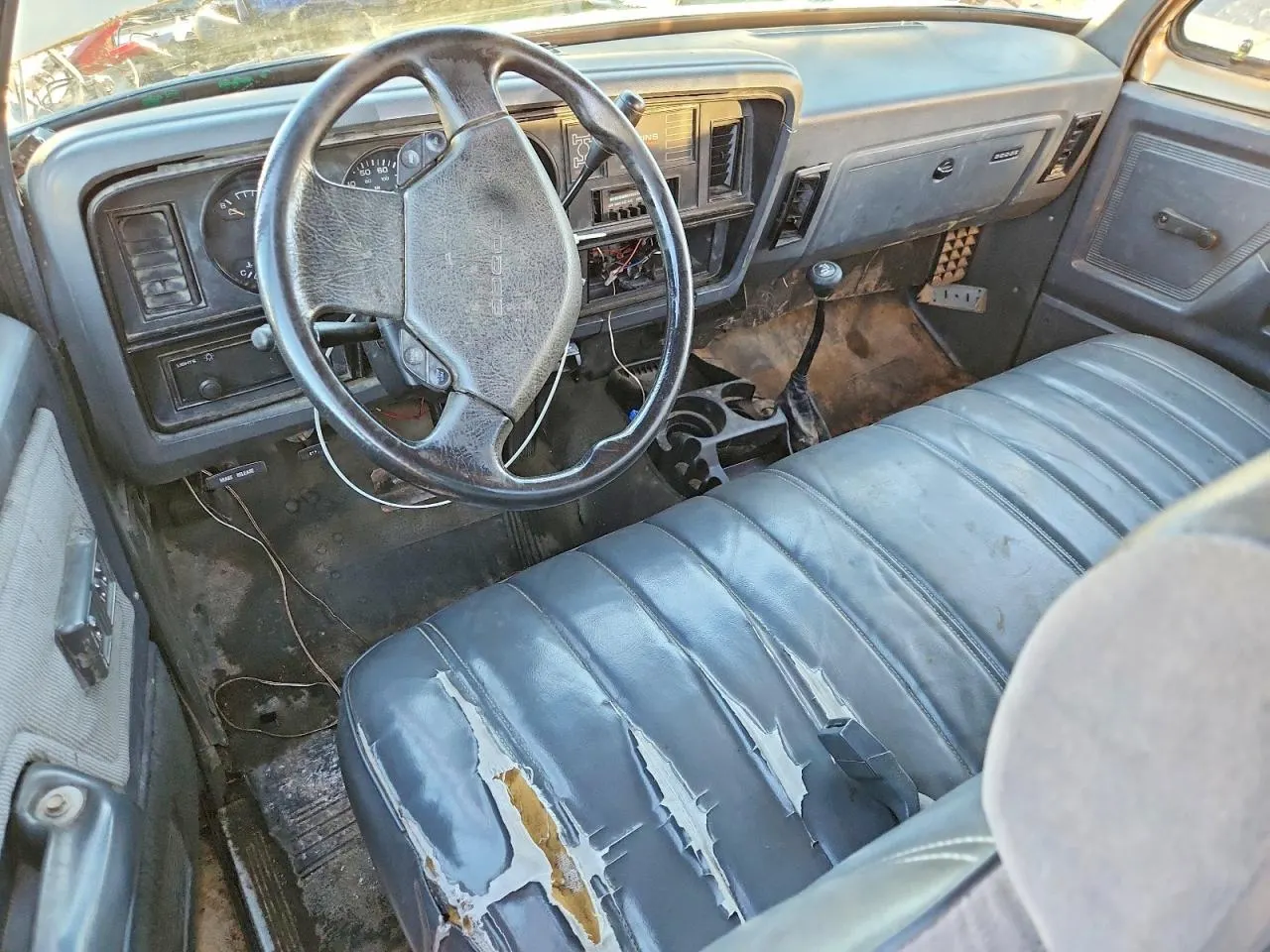 1992 Dodge D250 & W250 W-SERIES